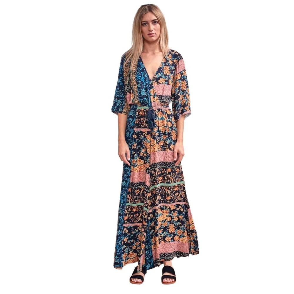 JAASE Floral patterned Long pant and 3/4 sleeve Jumpsuit with v neck and tassels